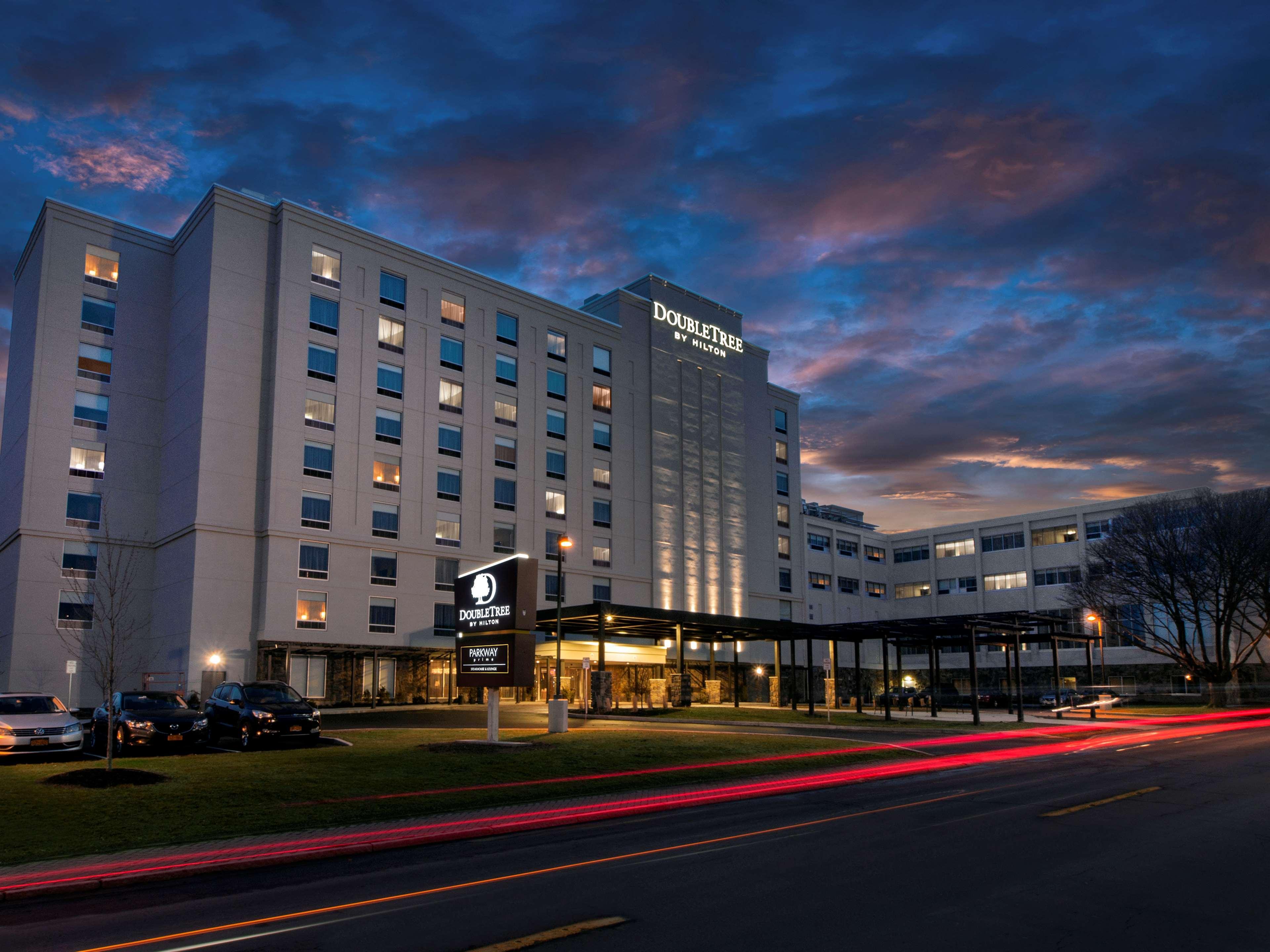 Doubletree By Hilton Hotel Niagara Falls New York Екстериор снимка