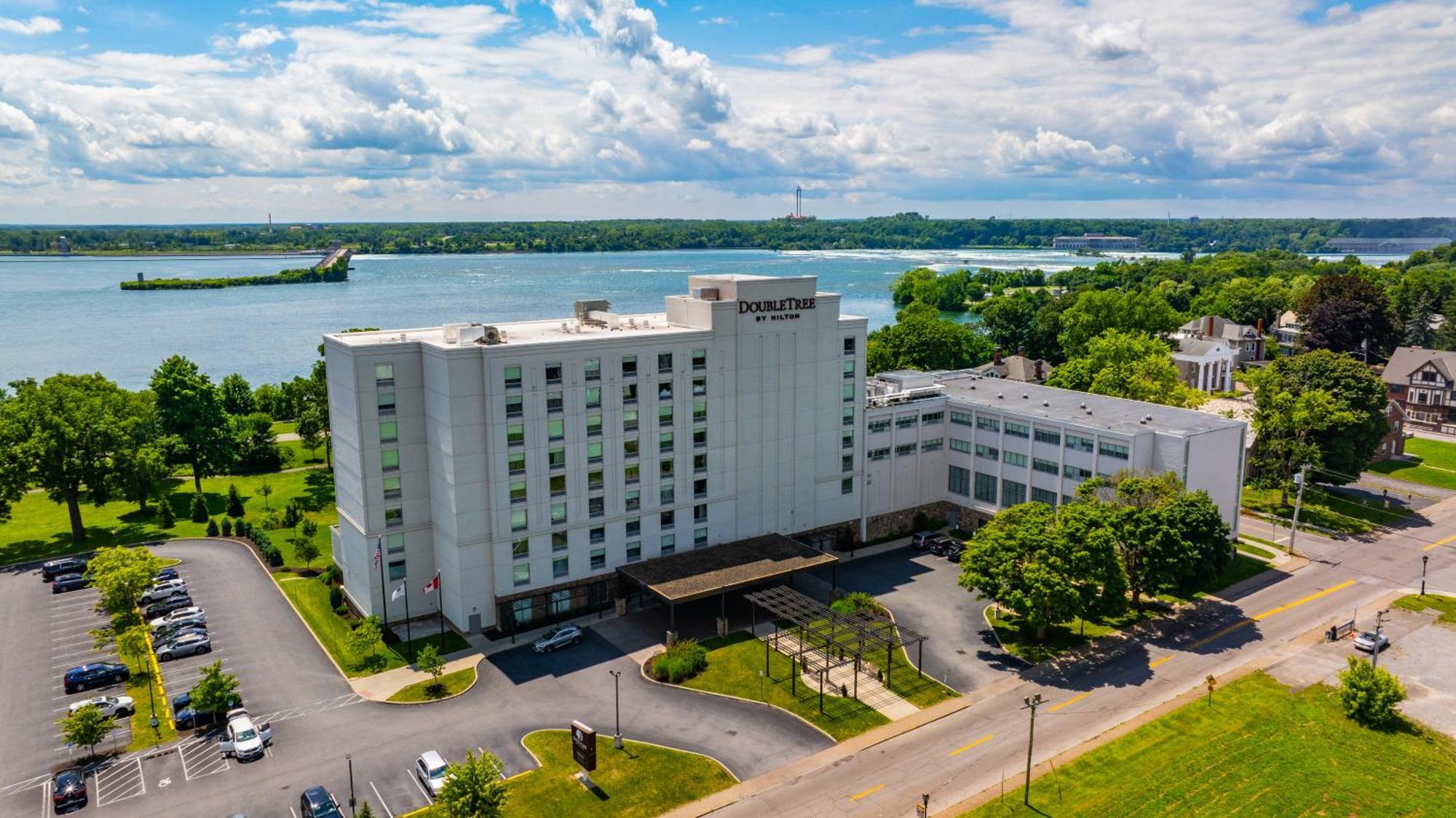 Doubletree By Hilton Hotel Niagara Falls New York Екстериор снимка